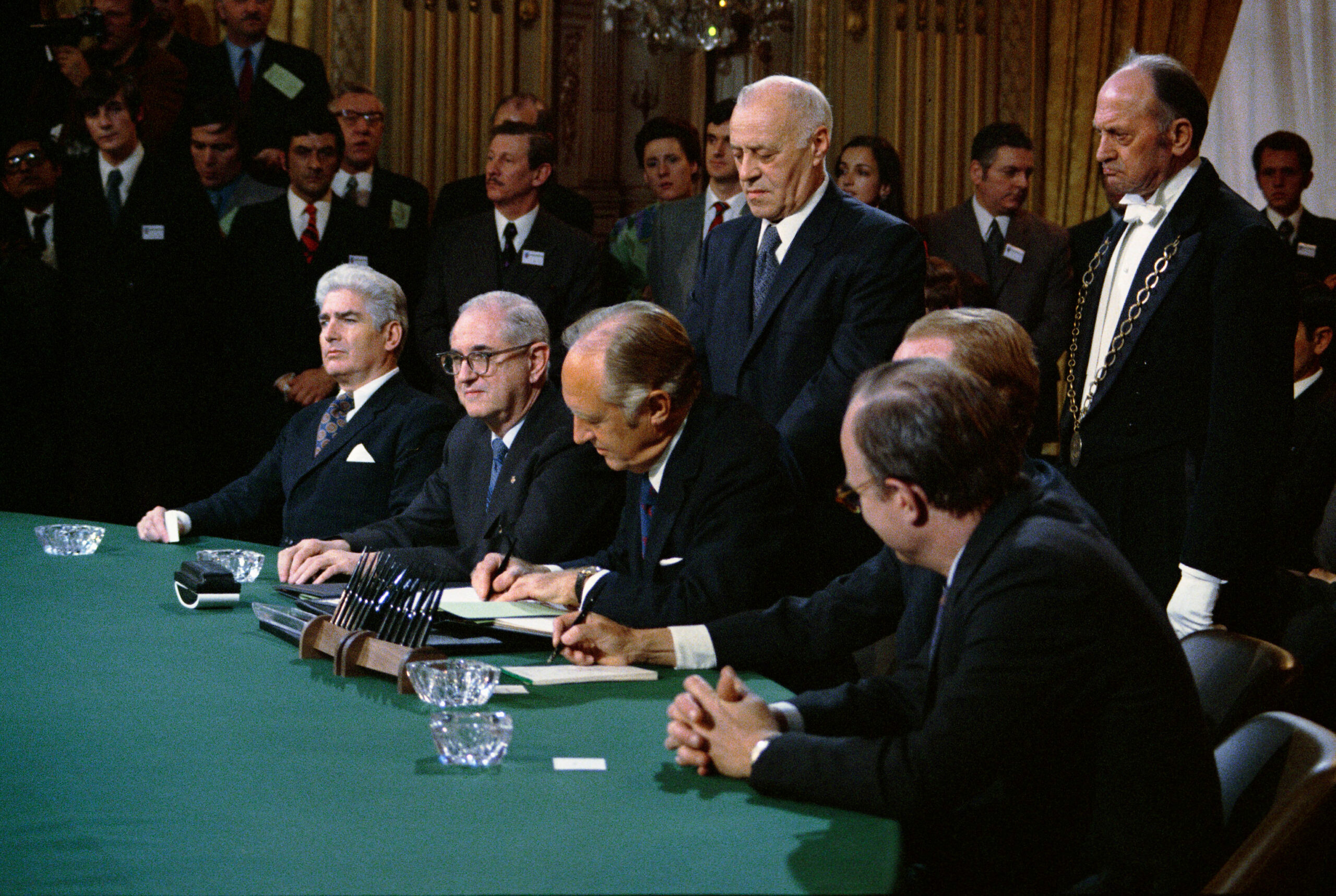 Secretary of State William P. Rogers signs the peace agreement for the United States, January 27, 1973. (National Archives)